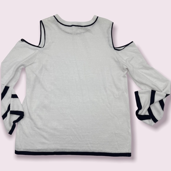 MICHAEL KORS| Cold Shoulder L/S Sweater EUC White with Navy stripe bell sleeve - Picture 1 of 9